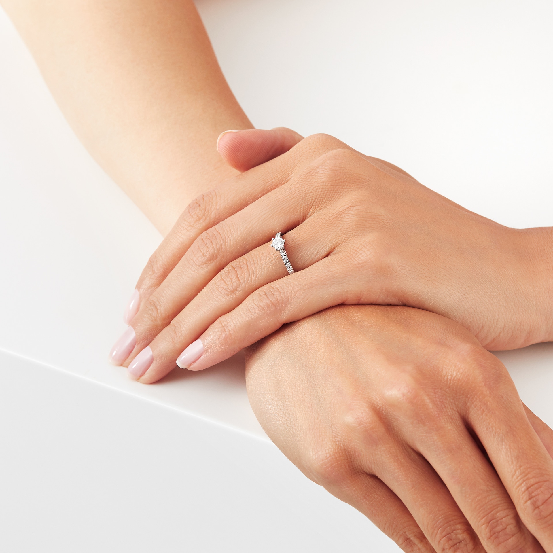 Goldsmiths Platinum Brilliant Cut 0.42 Carat 88 Facet Diamond Ring