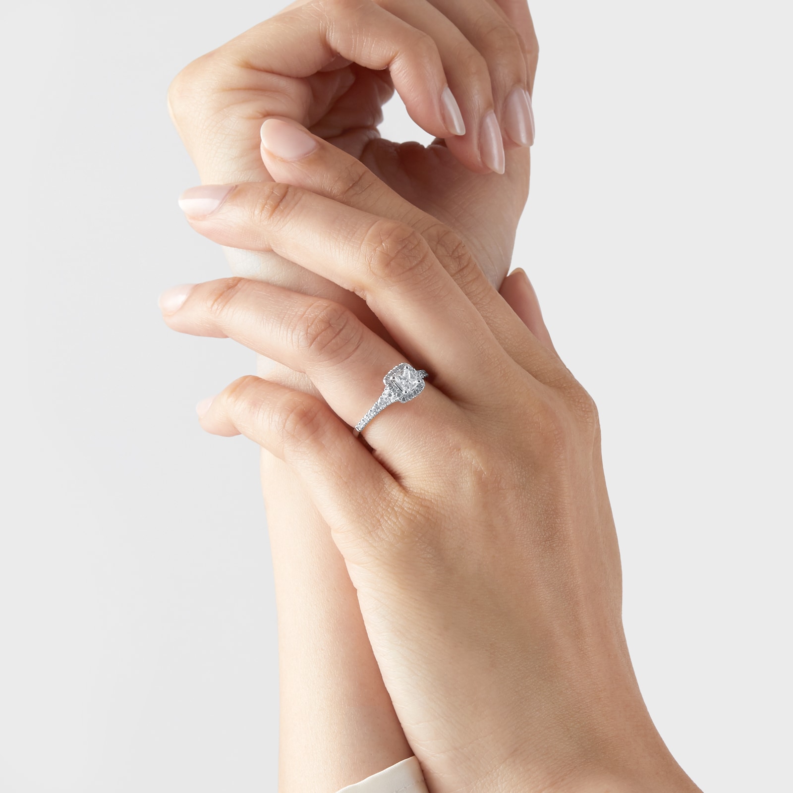 Goldsmiths 18ct White Gold 0.80cttw Diamond Halo Engagement Ring